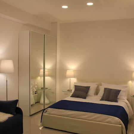 Casa Teresa Bed&Breakfast Napoli Bagian luar foto