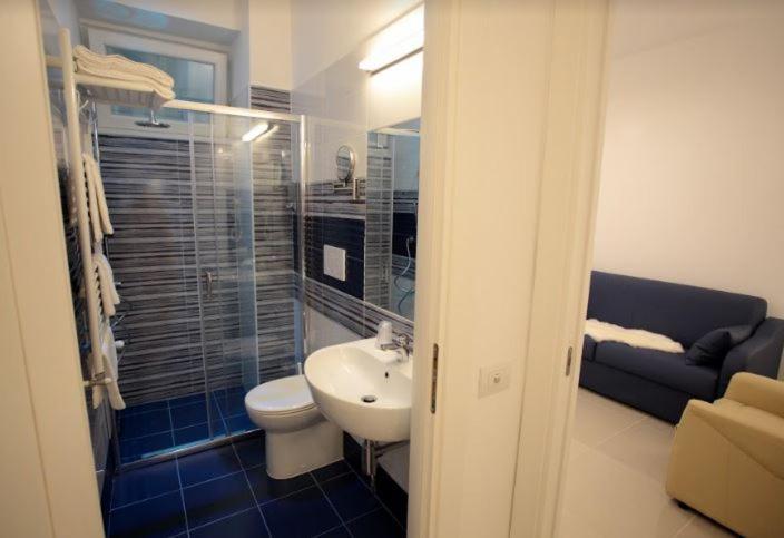 Casa Teresa Bed&Breakfast Napoli Bagian luar foto