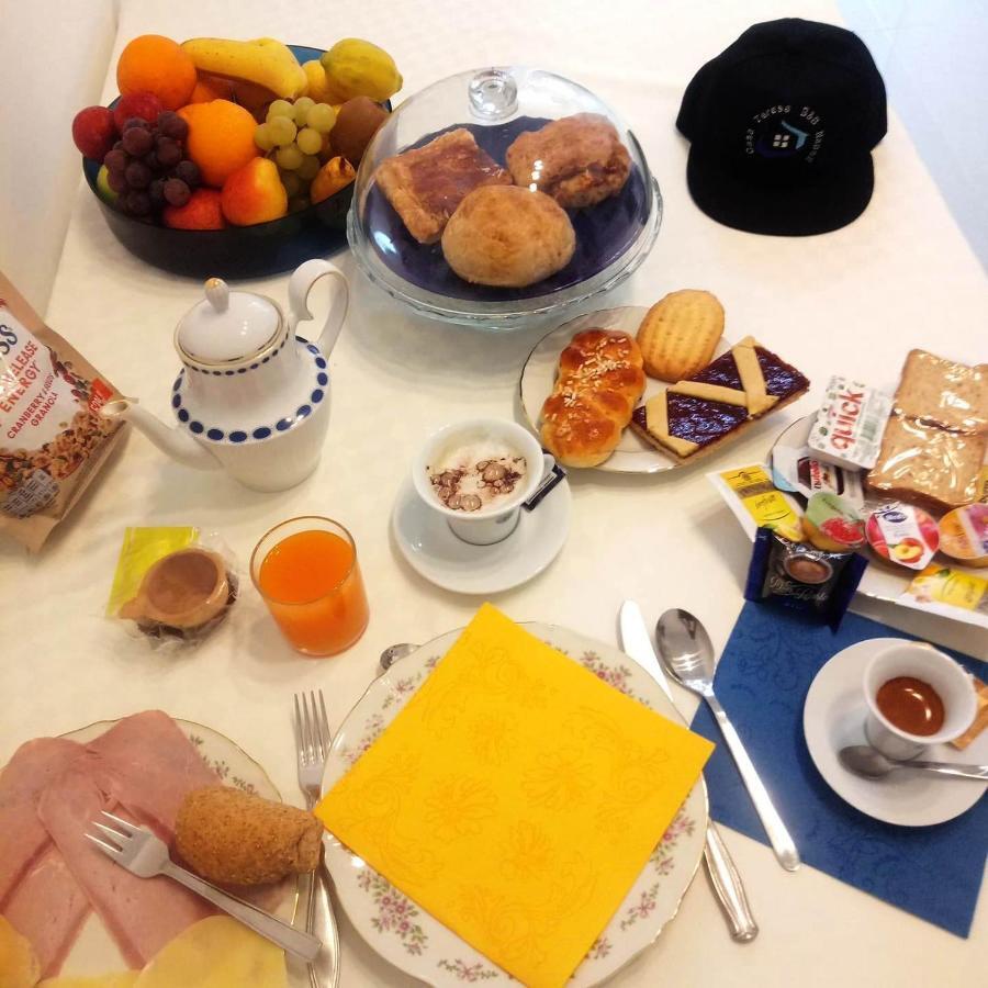 Casa Teresa Bed&Breakfast Napoli Bagian luar foto